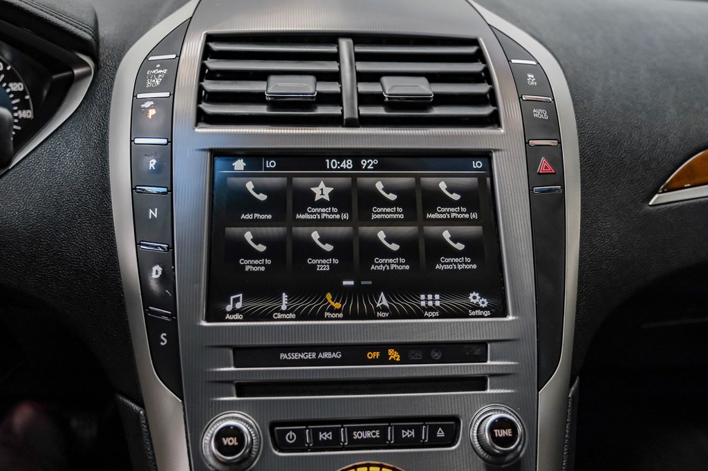 2017 Lincoln MKZ Image 28