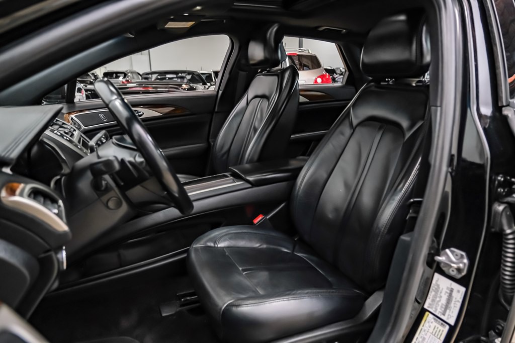 2017 Lincoln MKZ Image 31