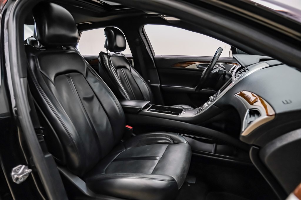 2017 Lincoln MKZ Image 34