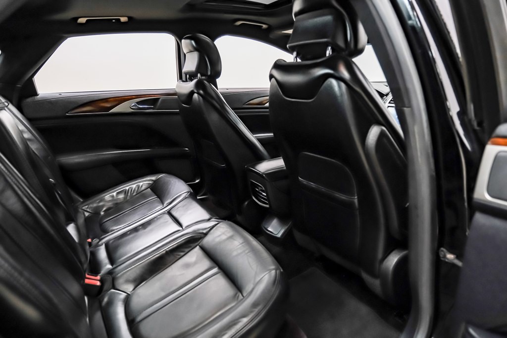 2017 Lincoln MKZ Image 36