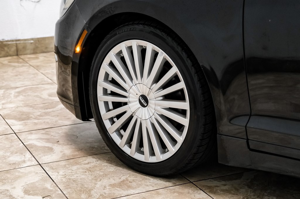 2017 Lincoln MKZ Image 57