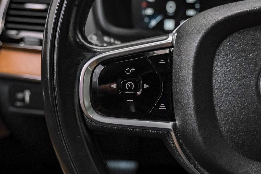 2016 Volvo XC90 Image 15