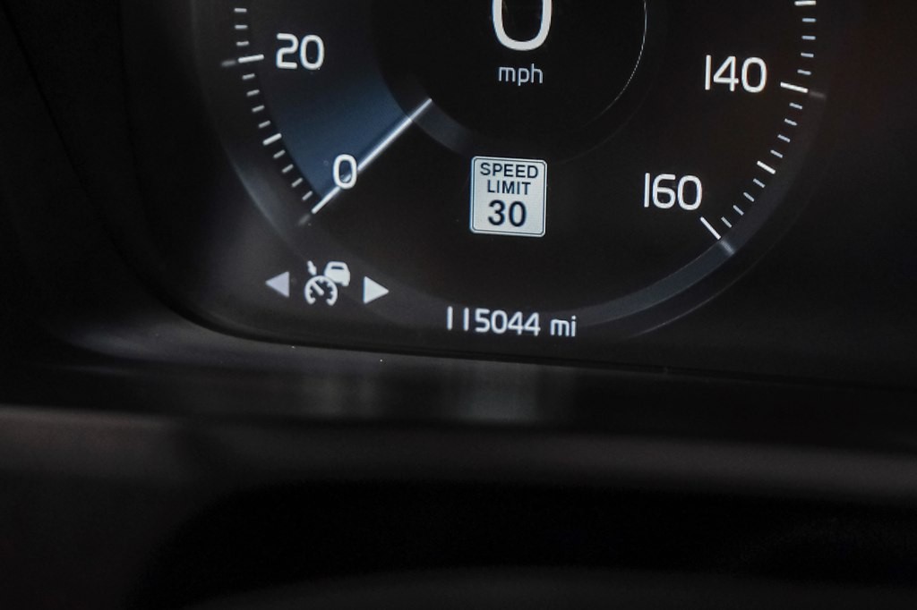 2016 Volvo XC90 Image 18