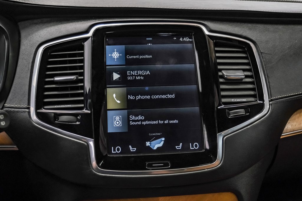 2016 Volvo XC90 Image 26