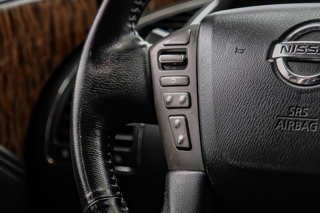2018 Nissan Armada Image 16