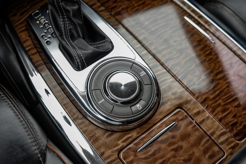 2018 Nissan Armada Image 28