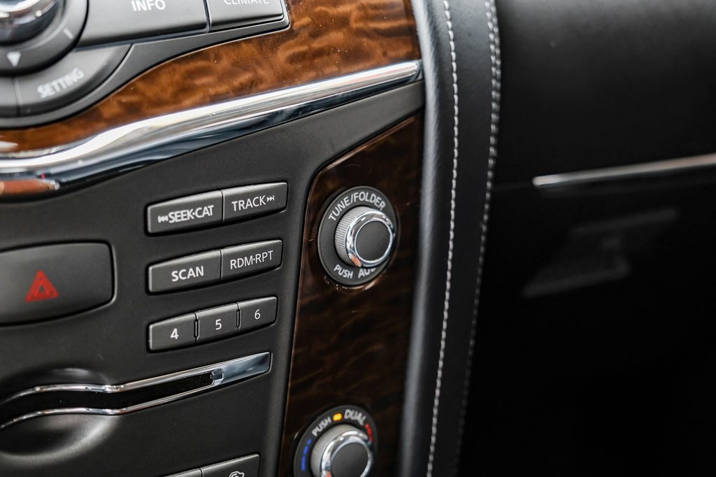 2018 Nissan Armada Image 35