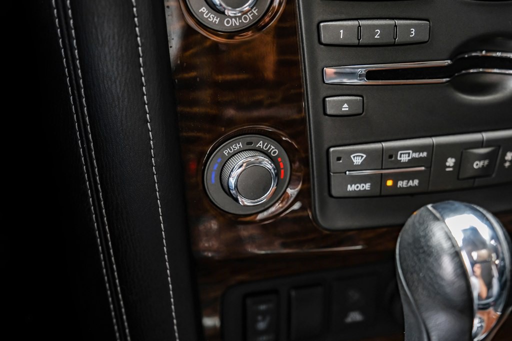 2018 Nissan Armada Image 36