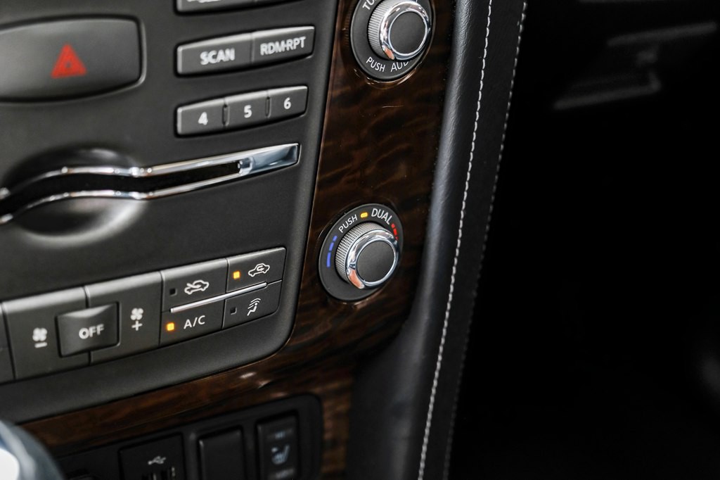 2018 Nissan Armada Image 37