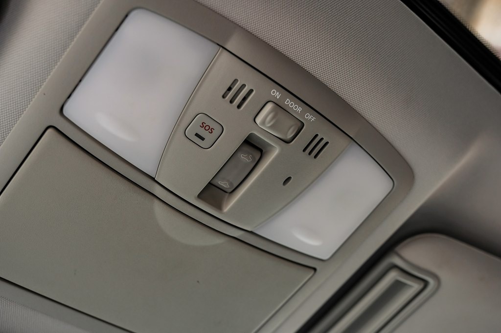 2018 Nissan Armada Image 42