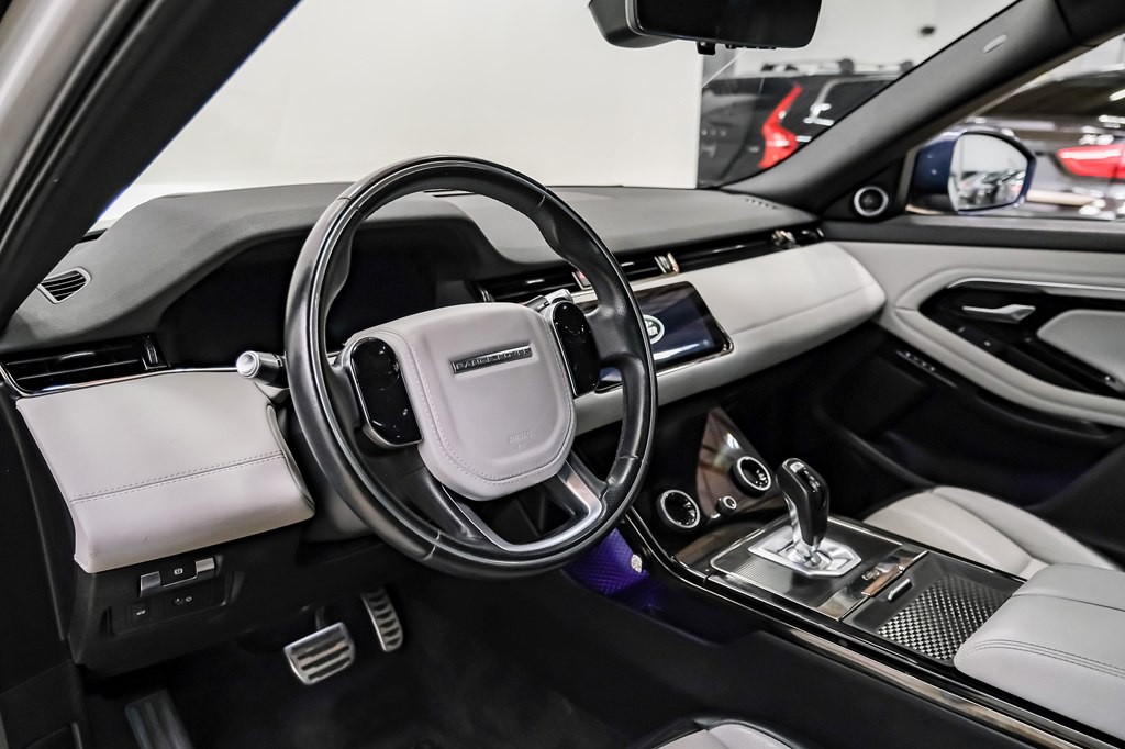 2020 Land Rover Range Rover Evoque Image 3