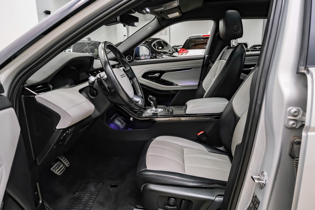2020 Land Rover Range Rover Evoque Image 4