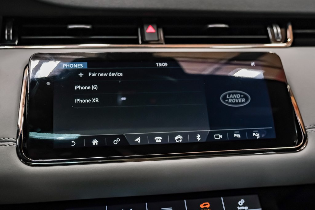 2020 Land Rover Range Rover Evoque Image 26