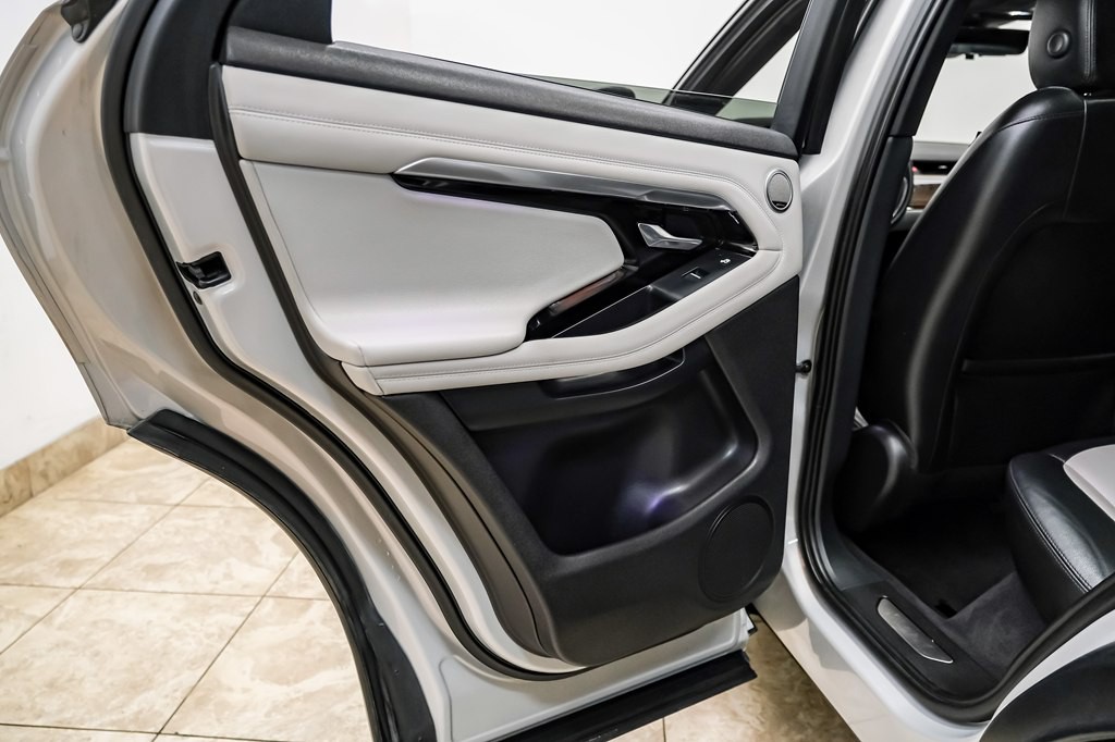 2020 Land Rover Range Rover Evoque Image 38