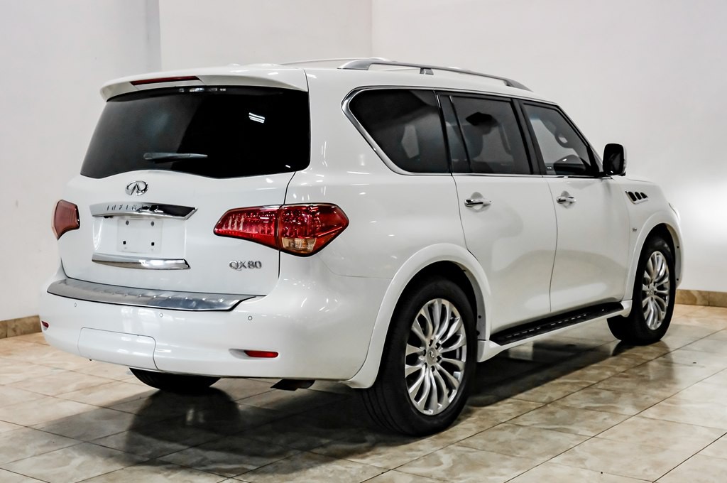 2016 INFINITI QX80 Image 10