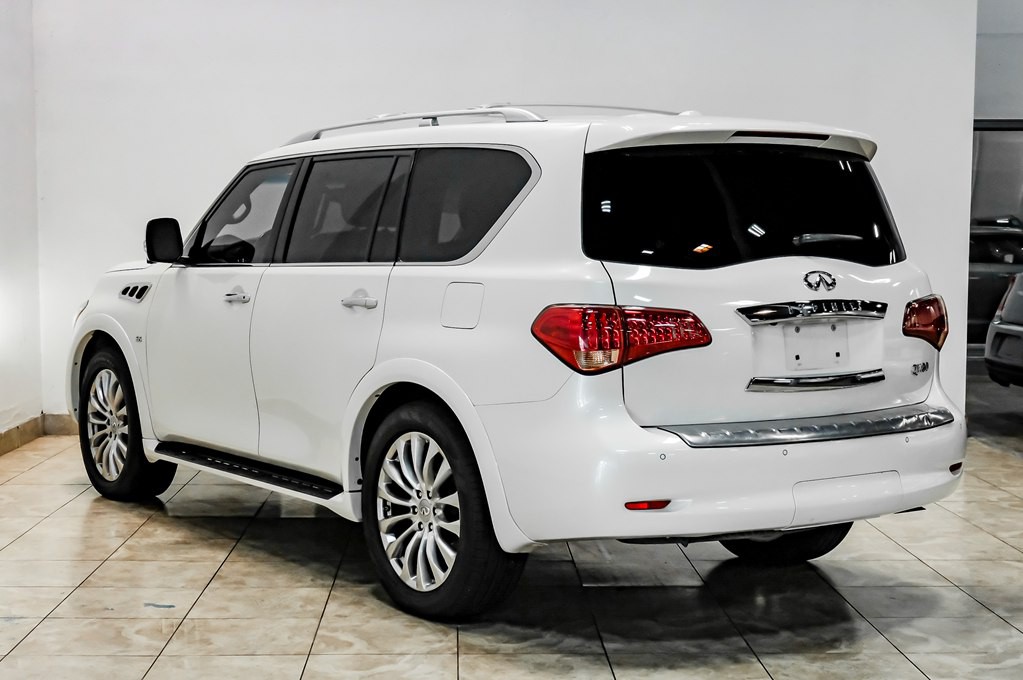 2016 INFINITI QX80 Image 12