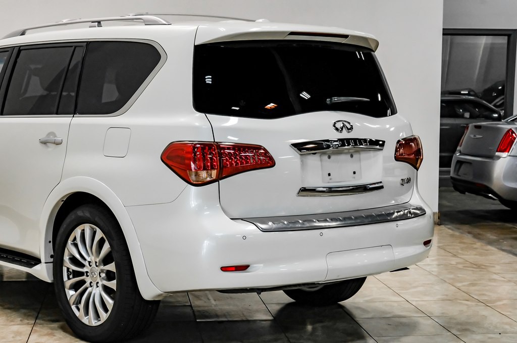 2016 INFINITI QX80 Image 14