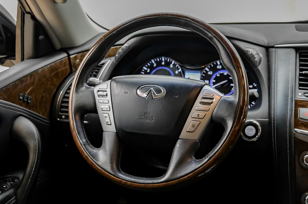 2016 INFINITI QX80 Image 19