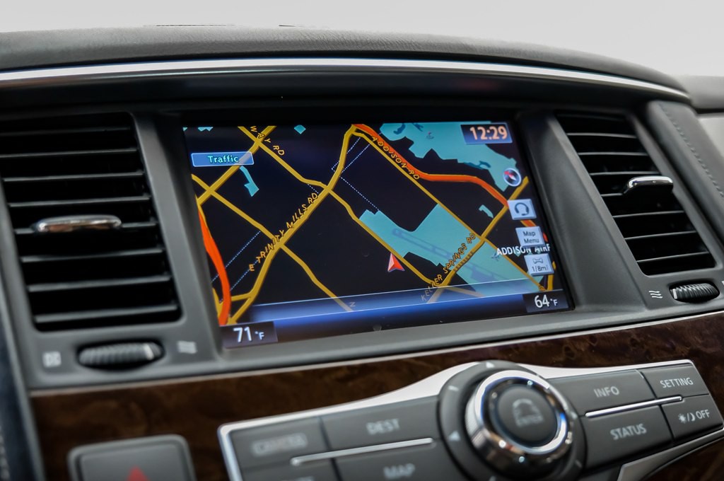 2016 INFINITI QX80 Image 25