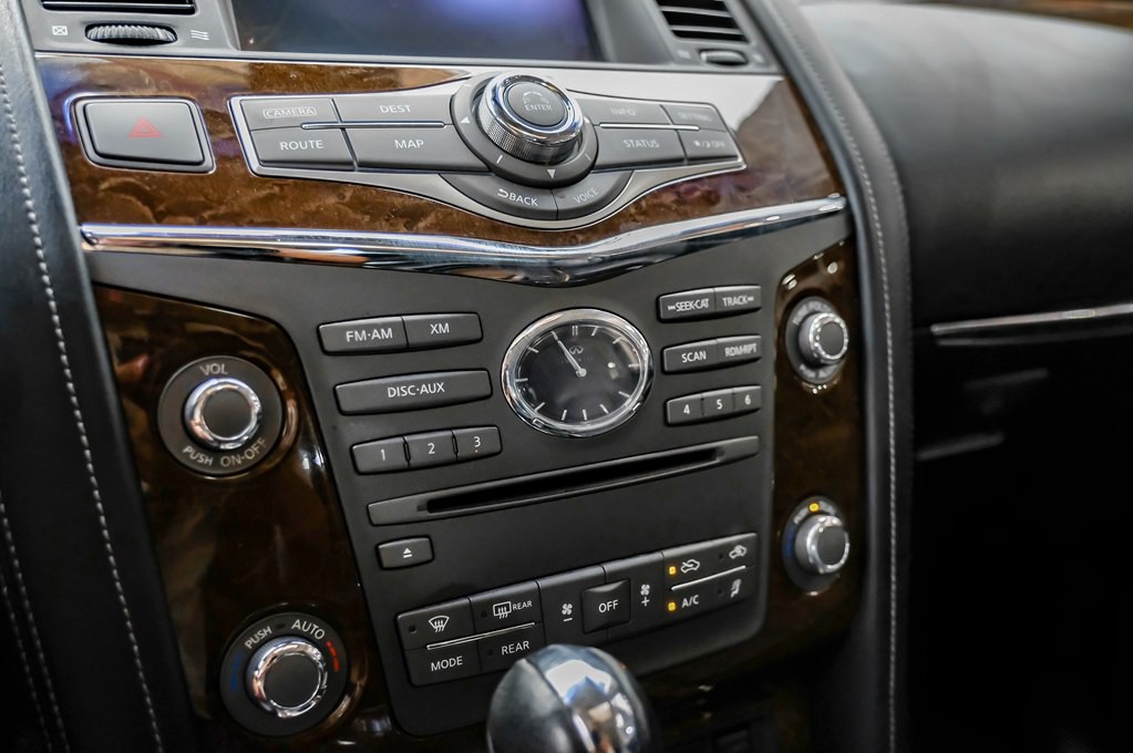 2016 INFINITI QX80 Image 29