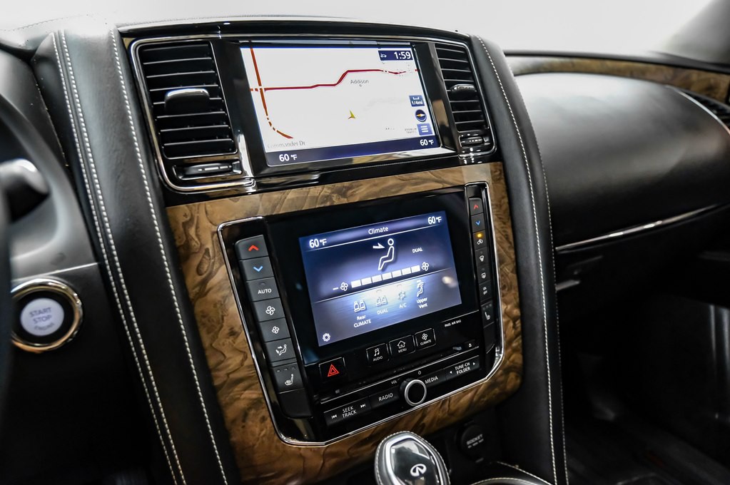 2021 INFINITI QX80 Image 30