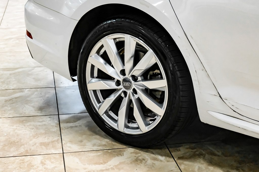 2018 Audi A4 Image 59