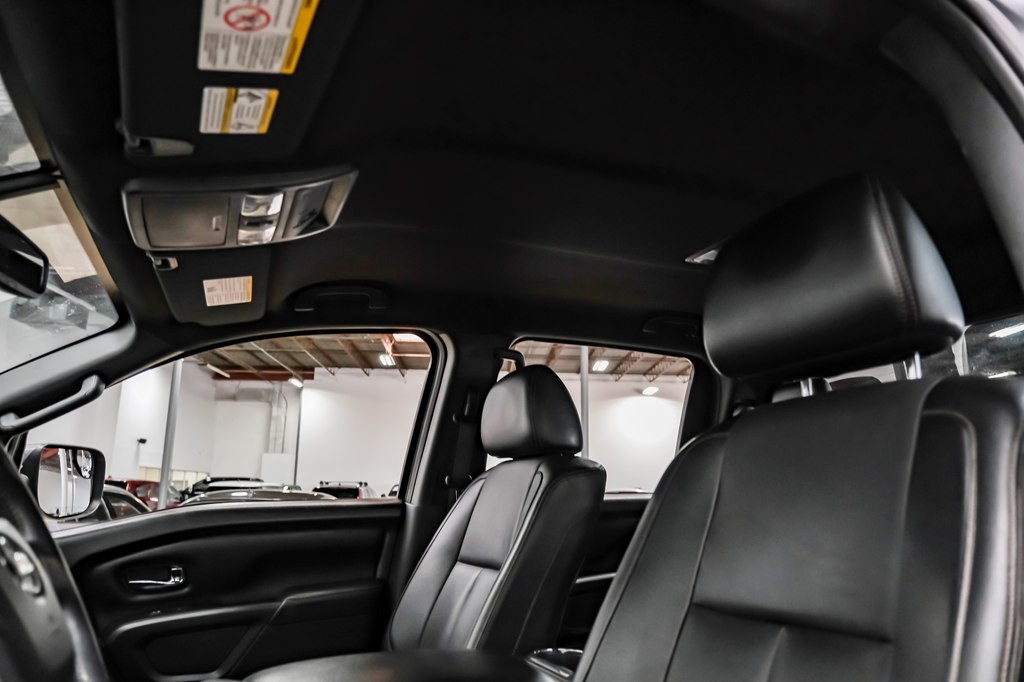2019 Nissan Titan Image 27