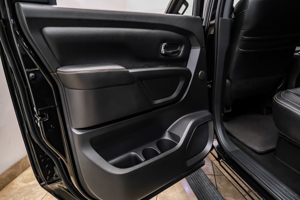 2019 Nissan Titan Image 40