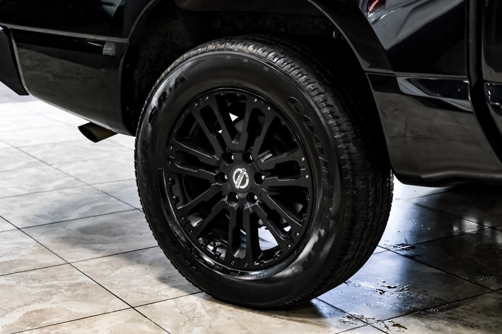 2019 Nissan Titan Image 48