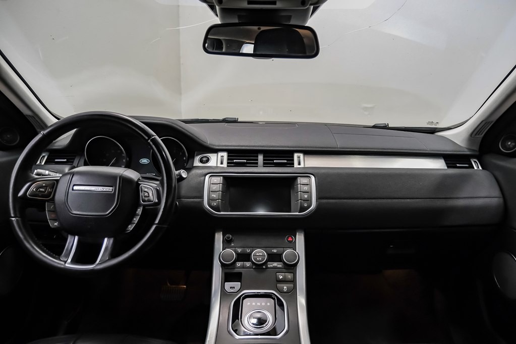 2017 Land Rover Range Rover Evoque Image 11