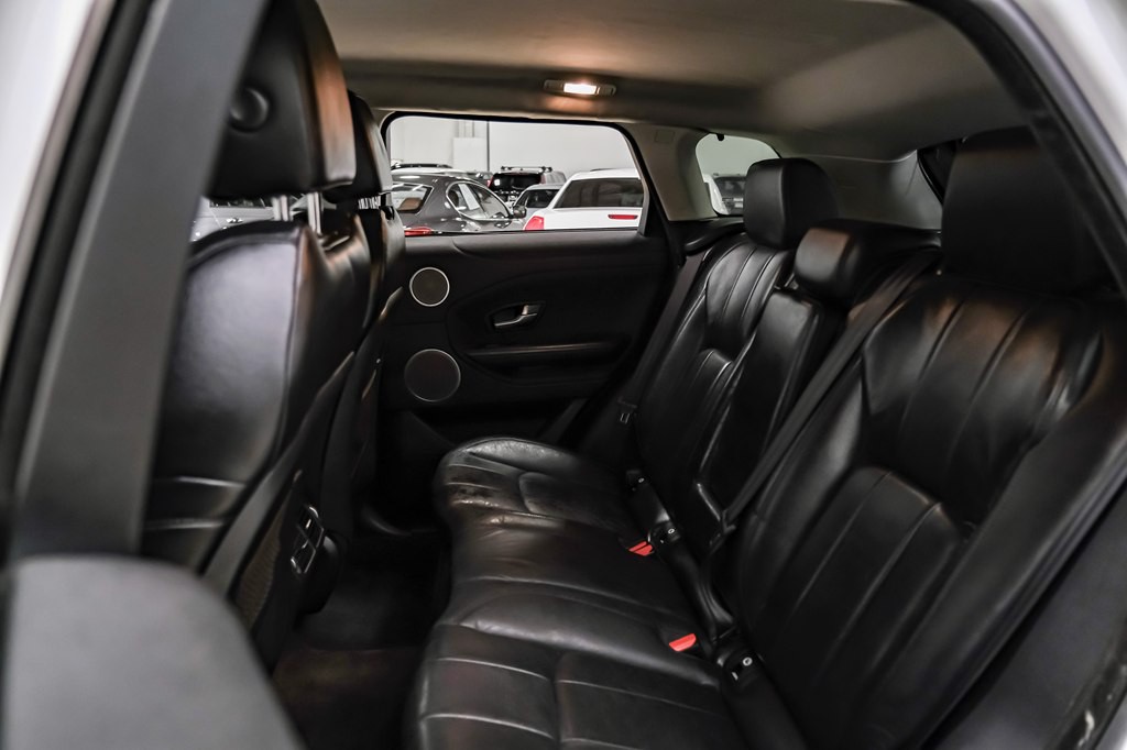 2017 Land Rover Range Rover Evoque Image 33