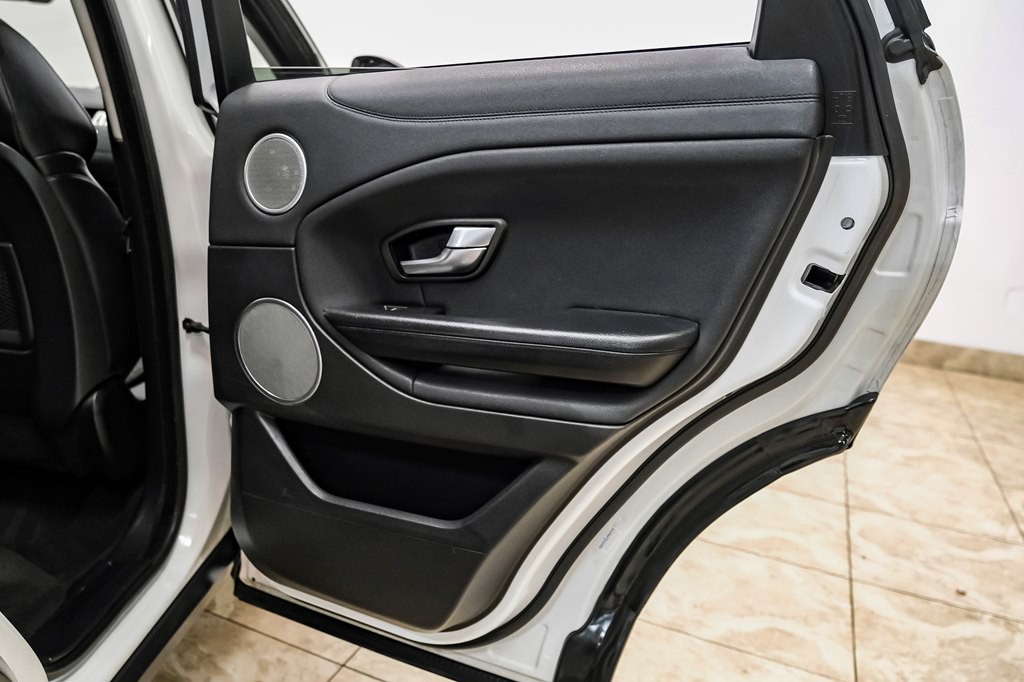 2017 Land Rover Range Rover Evoque Image 40