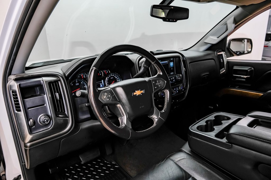 2018 Chevrolet Silverado 1500 Image 3