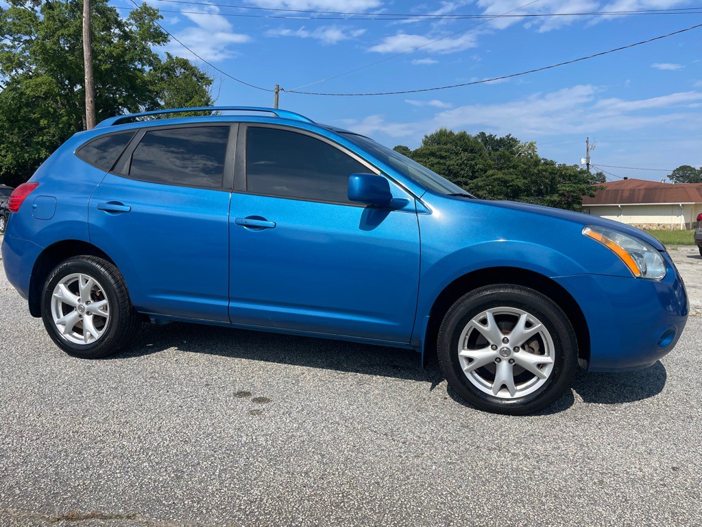 2009 Nissan Rogue Image 1