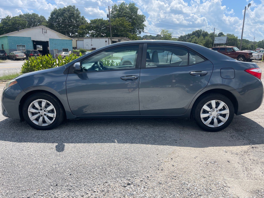 2015 Toyota Corolla Image 5
