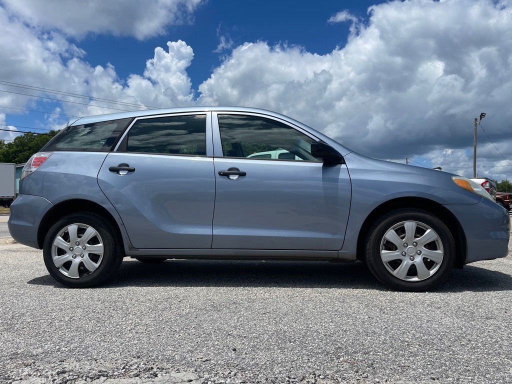 2005 Toyota Corolla Image 1