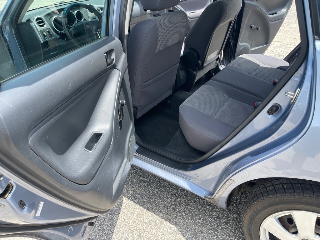 2005 Toyota Corolla Image 12