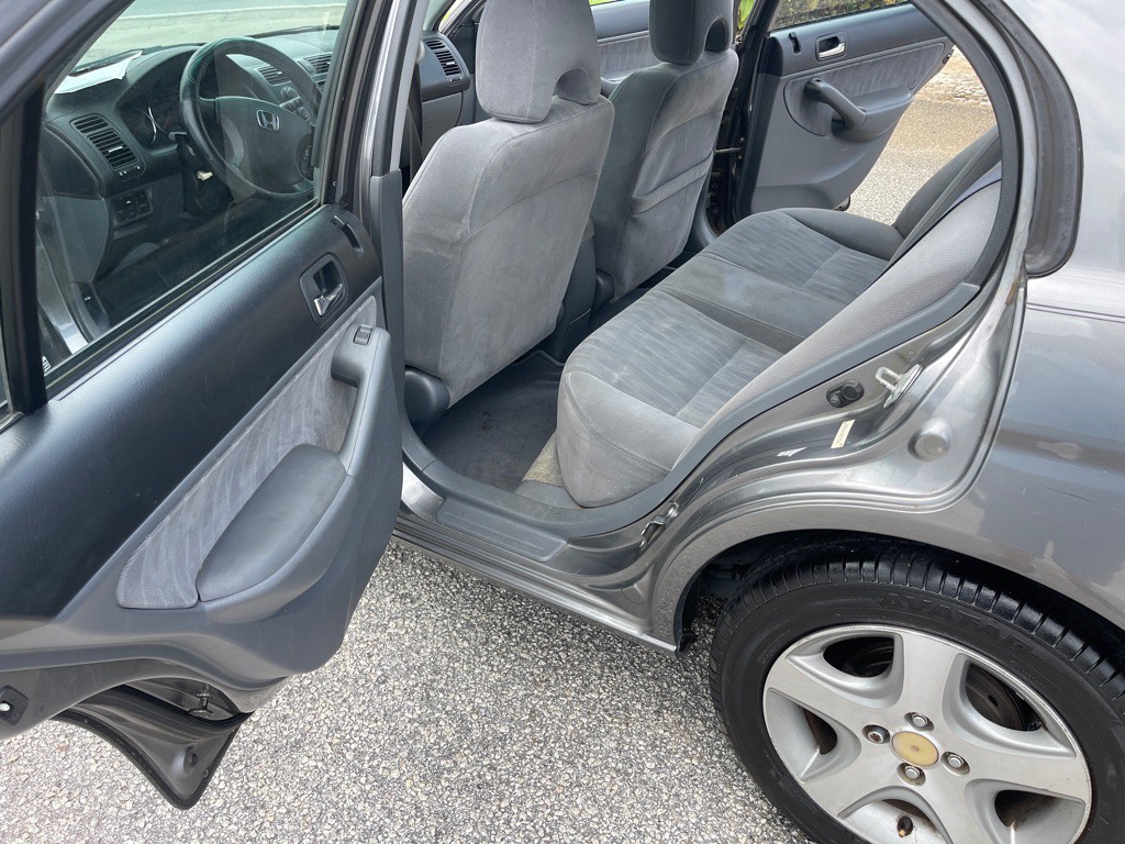 2004 Honda Civic Image 13