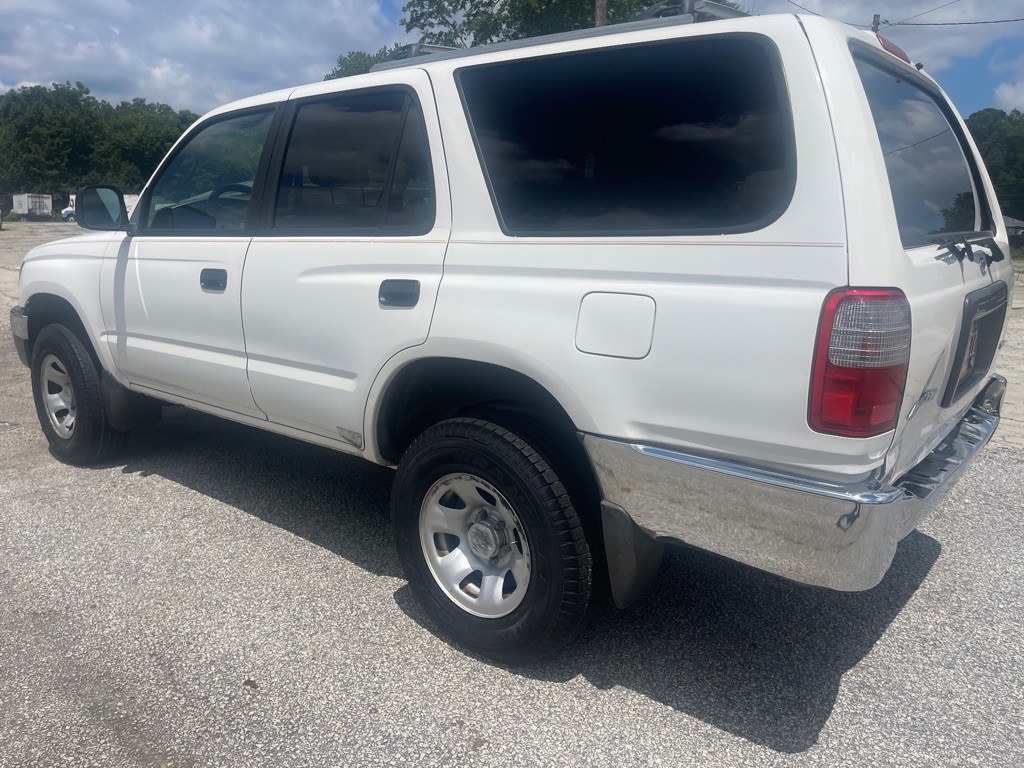 2000 Toyota 4Runner Image 6
