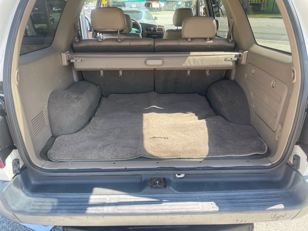 2000 Toyota 4Runner Image 10
