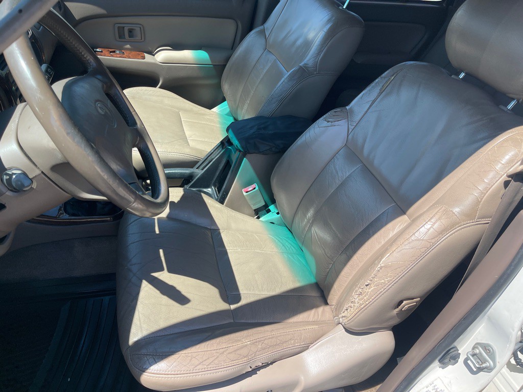 2000 Toyota 4Runner Image 15