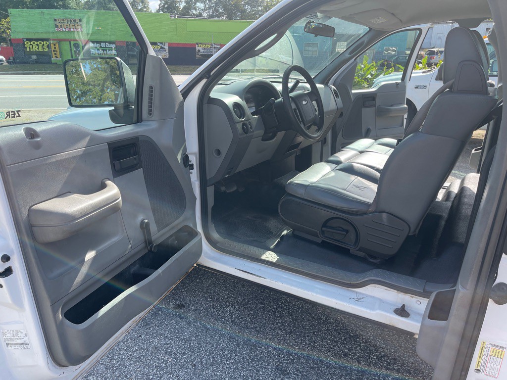 2006 Ford F-150 Image 11