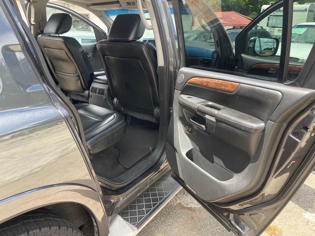 2012 Nissan Armada Image 20