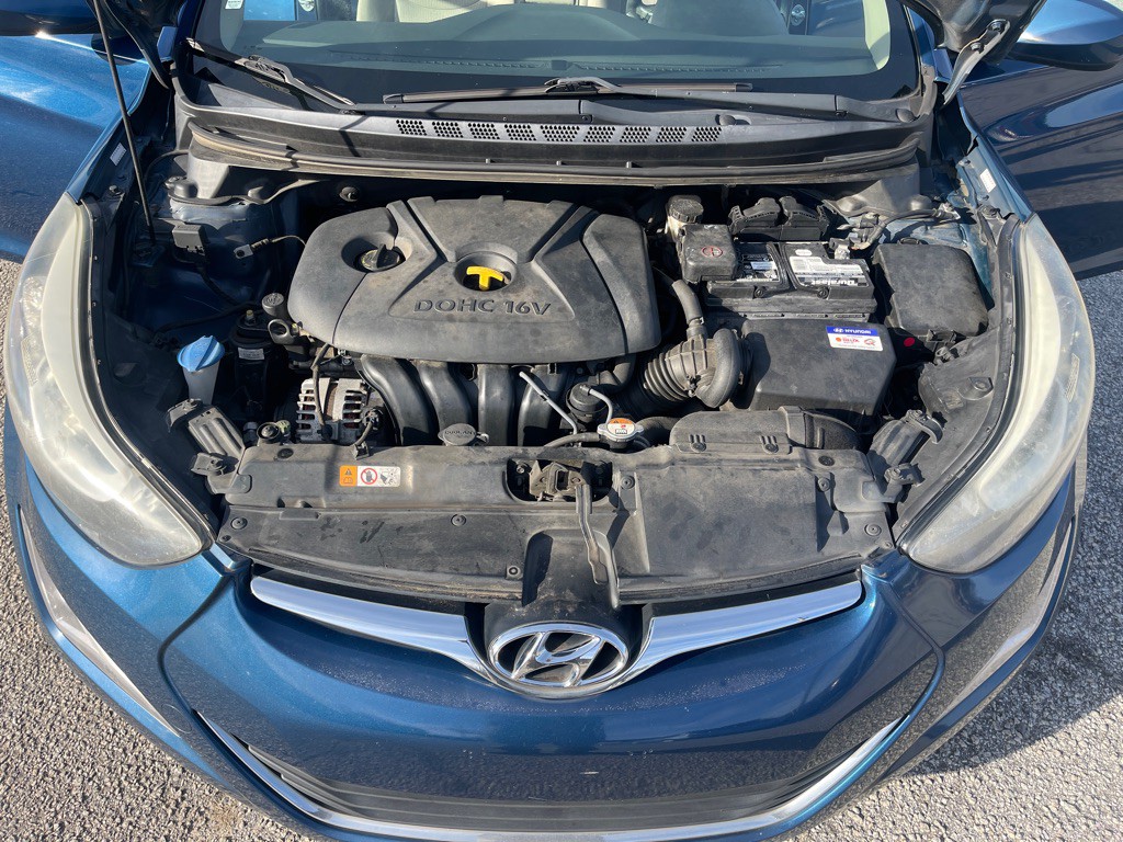 2016 Hyundai Elantra Image 19