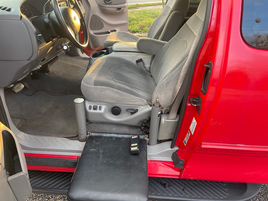 1999 Ford F-150 Image 14