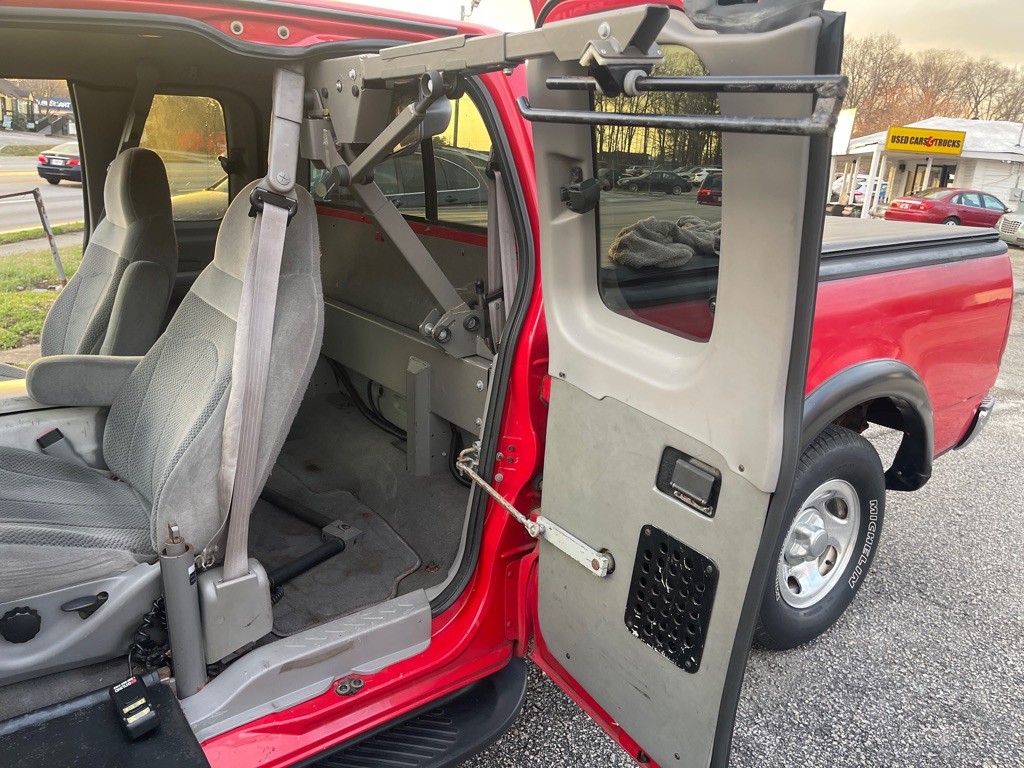 1999 Ford F-150 Image 18