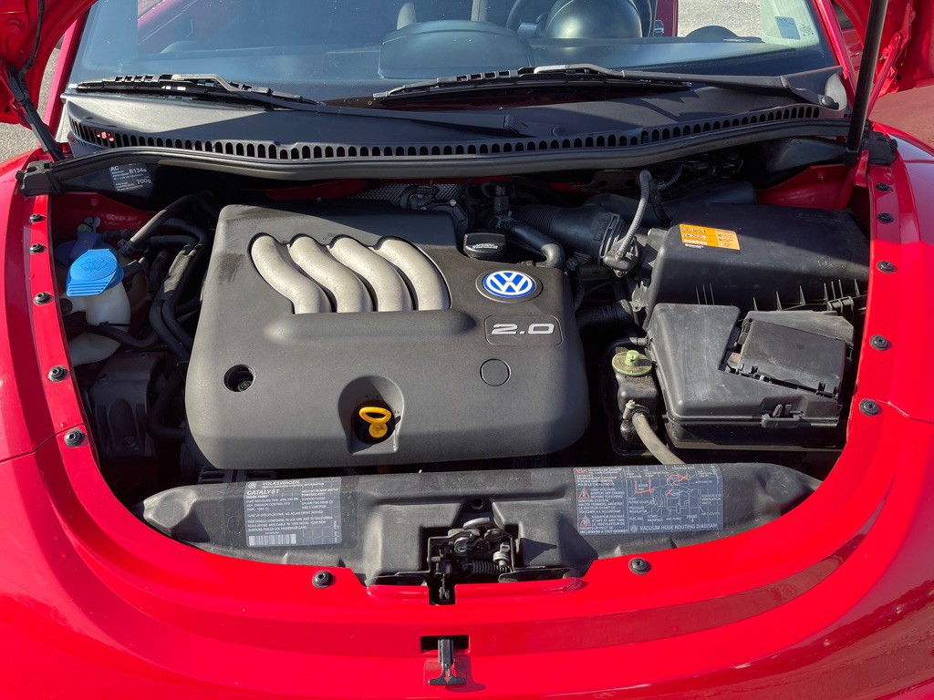 1999 Volkswagen Beetle Image 18