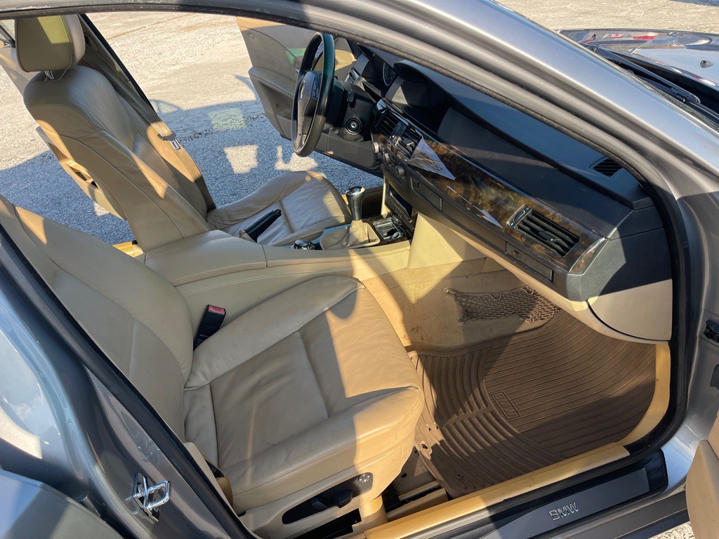 2005 BMW 5 Series Image 18