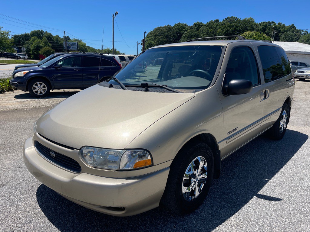 1999 Nissan Quest Image 4