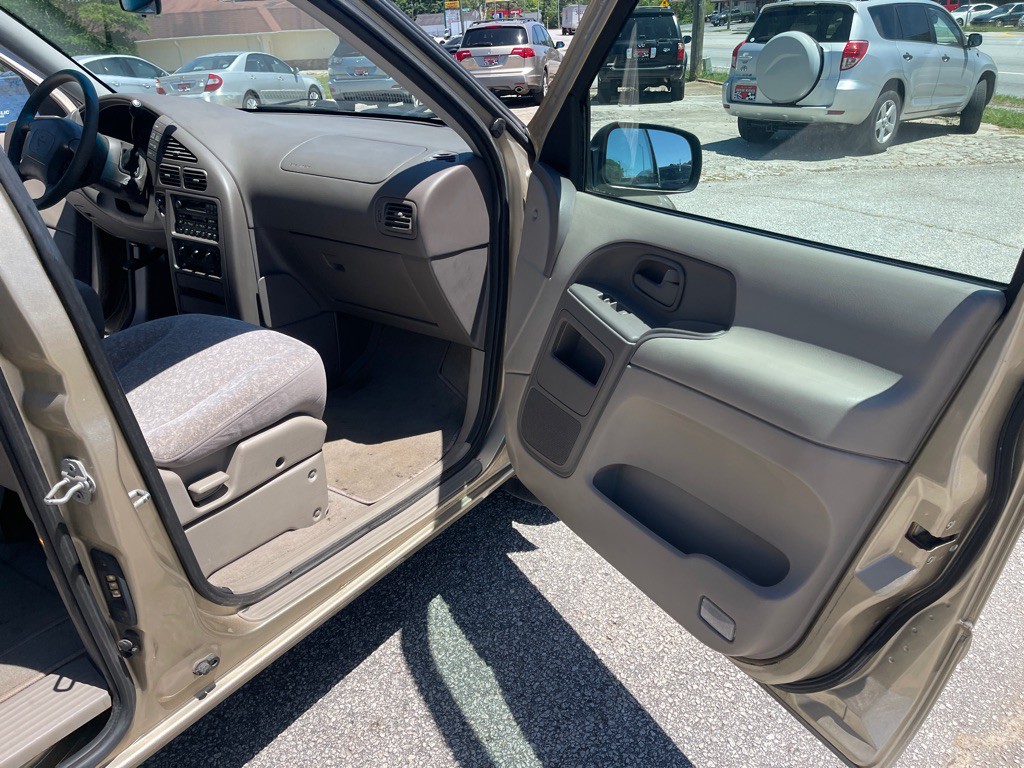 1999 Nissan Quest Image 17